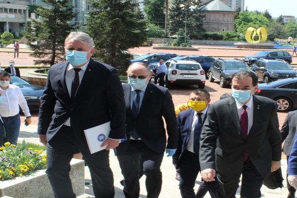 Premierul Orban anunţă veşti bune privind ajutorul acordat companiilor!