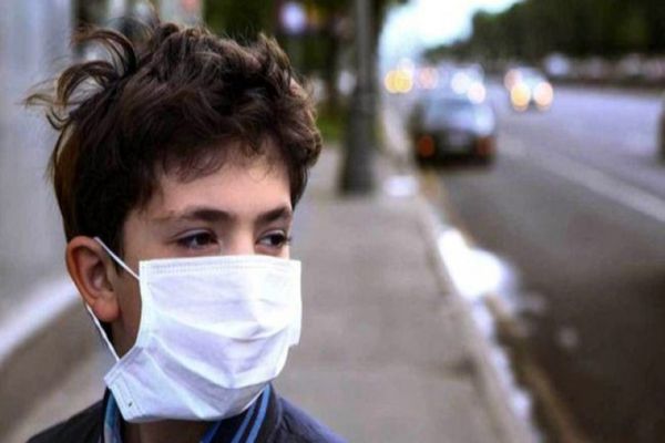 Elevii de clasa a VIII-a și a XII-a, obligați să poarte mască în timpul examenelor 