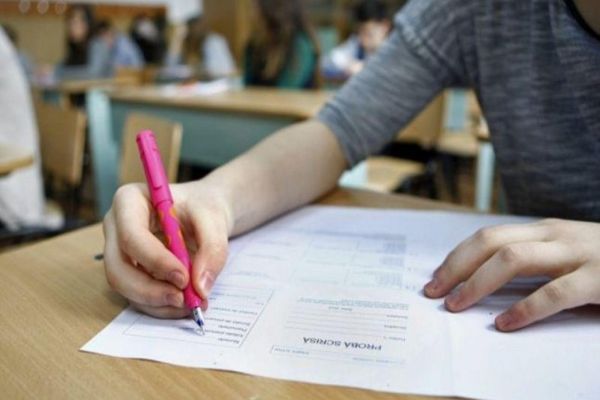 Începe Evaluarea Națională. Peste 2.000 de candidați, în Sălaj 