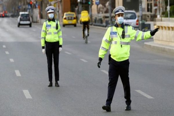 Polițiștii sălăjeni au dat, în câteva ore, zeci de amenzi pentru defecțiuni tehnice 