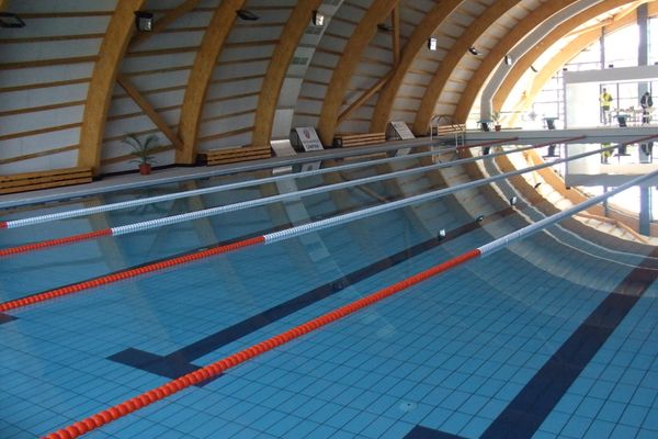 Municipalitatea zălăuană a semnat cu CNI protocolul pentru predarea amplasamentului în vederea construirii bazinului didactic de înot