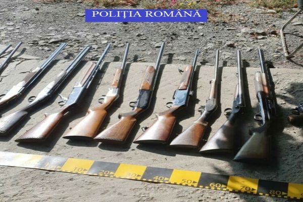 Sute de controale și percheziții la regimul armelor și munițiilor, în primele 9 luni ale anului, în Sălaj