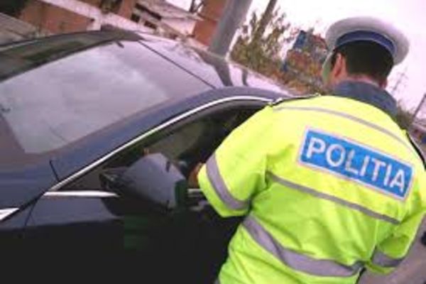 Peste 100 de mașini și aproape 150 de persoane, verificate de polițiștii din Zalău și Şimleu Silvaniei 