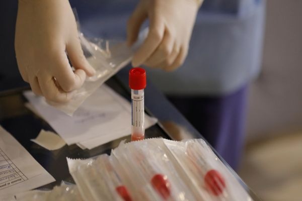 Bilanț coronavirus 26 octombrie: 2.844 de noi cazuri și 79 de decese