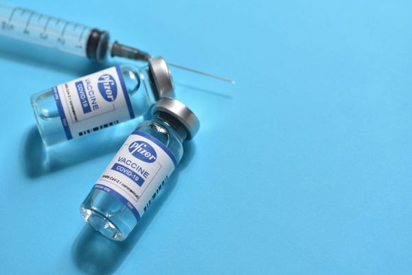 Etapa a doua de vaccinare ar putea începe chiar luna aceasta. CINE intră în această categorie