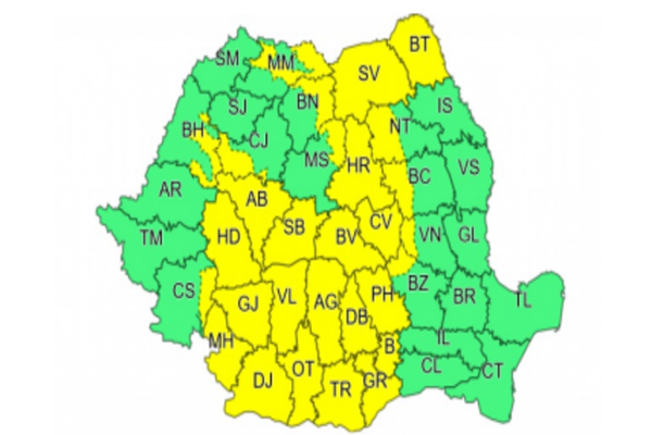 AVERTIZARE METEO de ploi, grindină şi furtuni în weekend. COD GALBEN în jumătate de ţară
