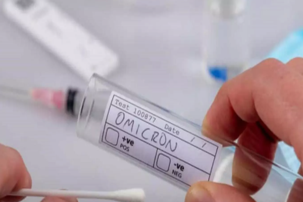 Primele două cazuri de tulpină OMICRON, confirmate în România