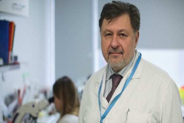 Ce trebuie să faci dacă simți că ai simptome de Covid-19! Anunțul lui Rafila