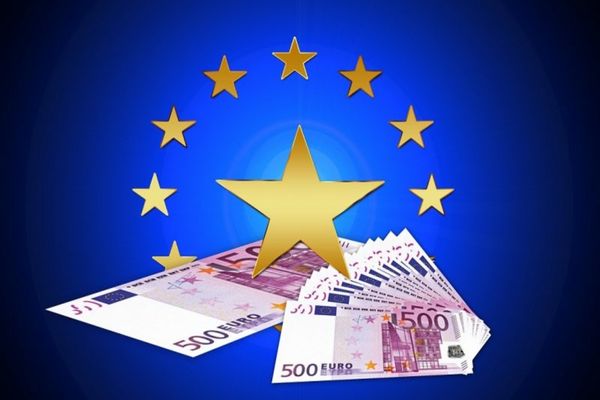 POIM: 210 contracte în valoare de 456 milioane lei, semnate în luna martie 2022