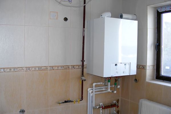 Centralele termice în blocuri noi, INTERZISE. Când va fi gata proiectul de lege