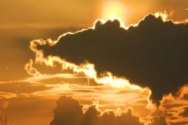 Cum va fi vremea astăzi. Ce zone sunt afectate de ploi