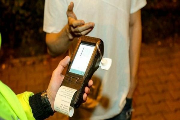 Zălăuan prins fără permis și drogat la volan