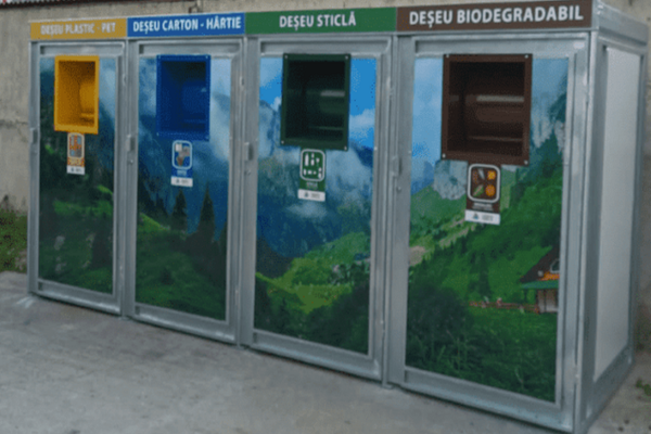 O sută de insule ecologice digitalizate pentru colectarea deșeurilor în Zalău