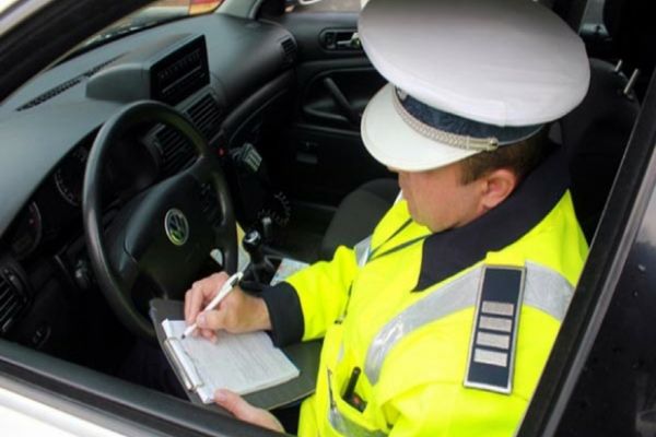 Tânăr din Bistrița-Năsăud, cu dosar penal în Sălaj, pentru că nu avea permis corespunzător categoriei