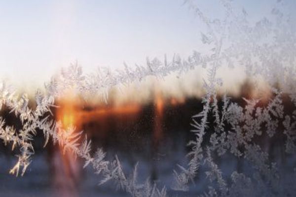ANM: „De vineri temperaturile încep să scadă” - Când vine PRIMUL VISCOL