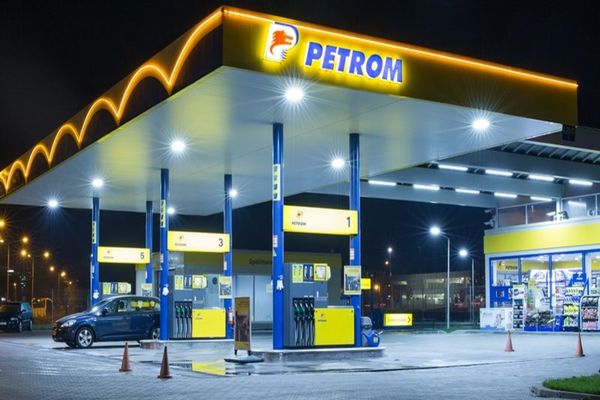 Jaful avuției naționale! Profiturile Petrom, ascunse de toți politicienii din ultimii 20 de ani. DOCUMENTE