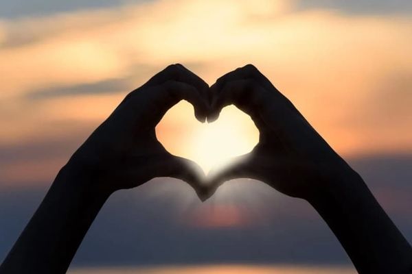 14 februarie: Sfântul Valentin, Ziua Îndrăgostiților. Superstiții și legende de Valentine`s Day. Semnificațiile sărbătorii iubirii