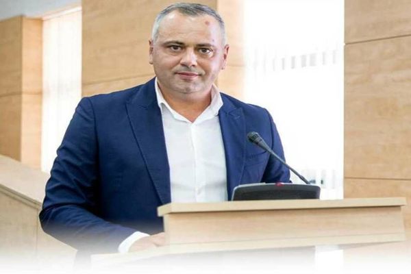 Plafonarea alimentelor - Ministrul Agriculturii: „Sunt reduceri cu 50% la anumite categorii de produse”