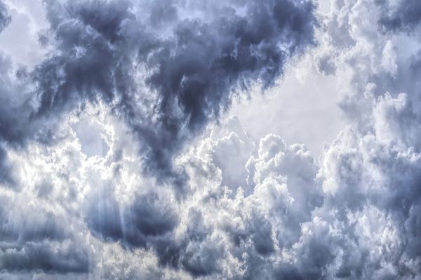 Vremea de miercuri, 12 noiembrie. Se încălzește în cea mai mare partea a țării. Maxima ajunge până la 17 grade