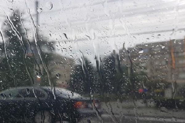 Alertă ANM. Cod galben de ploi abundente, lapoviță și ninsoare, până duminică dimineață. HARTA zonelor vizate