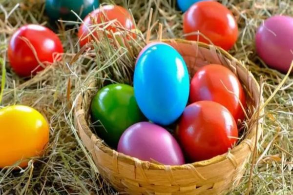 SĂRBĂTOARE 20 APRILIE - SFINTELE PAȘTI, ZIUA ÎNVIERII DOMNULUI ISUS HRISTOS  