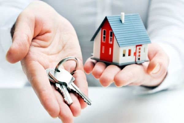 ROMÂNII CARE VOR PLĂTI RATE MAI MICI LA CREDITE DE LA 1 APRILIE. IRCC SE REDUCE UȘOR, IAR UNELE FAMILII VOR SIMȚI O UȘURARE LA FINAL DE LUNĂ