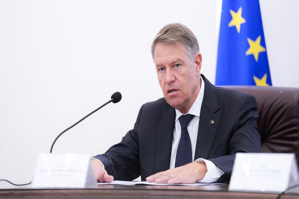 Iohannis a promulgat legea anti-păcănele. Principalele modificări aduse de actul normativ