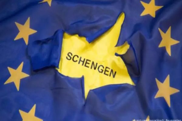 Franța susține intrarea completă a României în spațiul Schengen