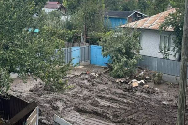 PREȘEDINTELE CJ SUCEAVA, GHEORGHE FLUTUR, A CONVOCAT O ȘEDINȚĂ DE ÎNDATĂ PENTRU ACORDAREA UNUI SPRIJIN FINANCIAR DE URGENȚĂ JUDEȚELOR GALAȚI ȘI VASLUI