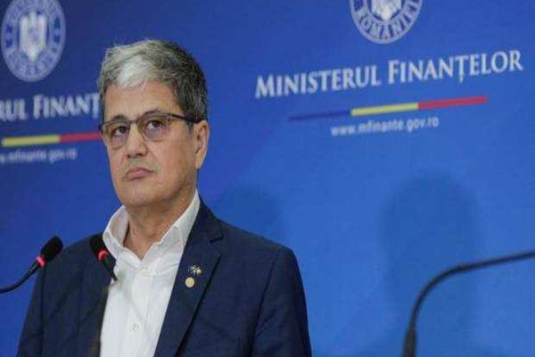 COMISIA EUROPEANĂ A SUSPENDAT APROAPE 870 DE MILIOANE DE EURO DIN PNRR. S-AU SUSPENDAT ȘI SUTE DE MILIOANE PENTRU PENSIILE SPECIALE