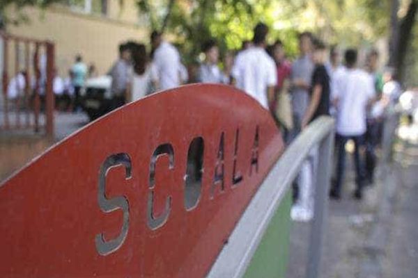 S-a decis forma finală a structurii anului şcolar 2026 – 2027. Când încep cursurile în toamna acestui an