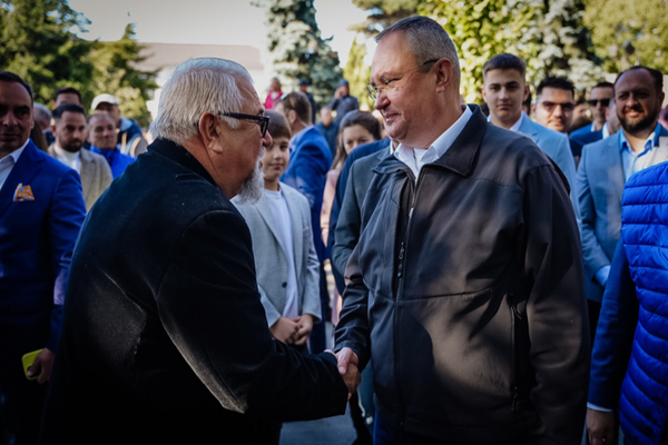 NICOLAE CIUCĂ ESTE SINGURUL CANDIDAT DE DREAPTA CARE POATE OPRI ASCENSIUNEA AUR ȘI A LUI GEORGE SIMION