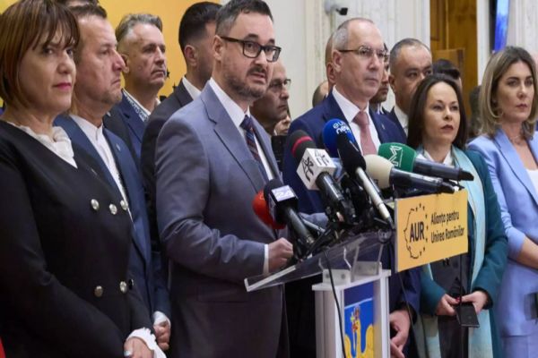 AUR, DESPRE DEMISIA LUI DRAGOȘ ANASTASIU: UN GEST DE IGIENĂ MORALĂ. CINE URMEAZĂ?