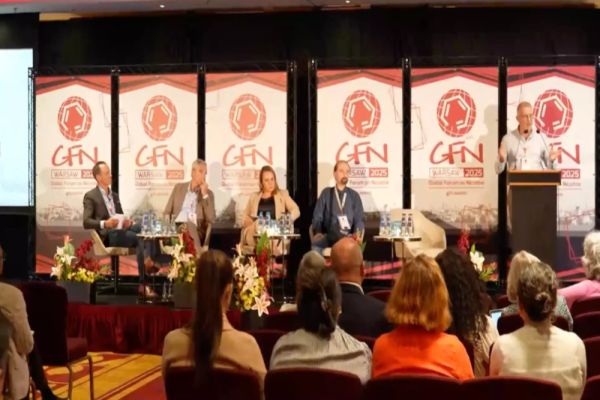 FORUMUL GLOBAL AL NICOTINEI: A XII-A EDIȚIE, ORGANIZATĂ LA VARȘOVIA. ROLUL ESENȚIAL PE CARE PRODUSELE CARE NU IMPLICĂ ARDEREA TUTUNULUI ÎL POT JUCA ÎN RENUNȚAREA LA FUMAT - VIDEO 