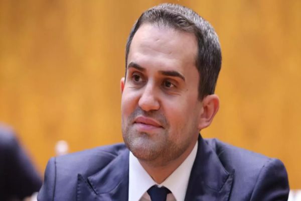 MINISTRUL TRANSPORTURILOR: „NU VOI TOLERA SINECURILE ȘI SALARIILE LIPSITE DE BUN SIMȚ”