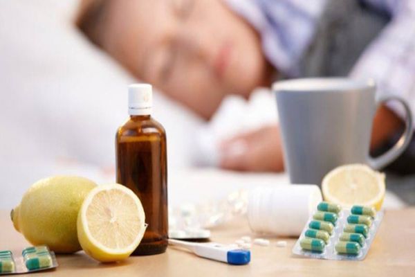 Explozie de cazuri de gripă în România. Medicii trag un semnal de alarmă: cine sunt cei care trebuie sa se vaccineze „de urgență”