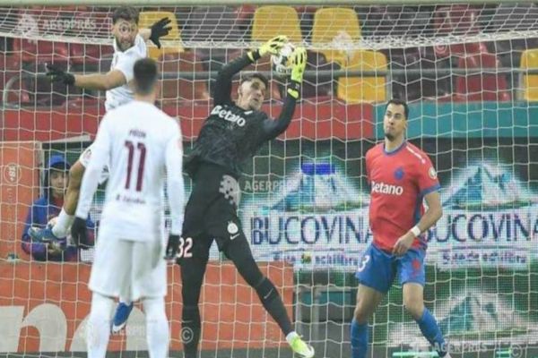 VIDEO Fotbal: FCSB, învinsă acasă de CFR Cluj cu 1-4, în Superligă