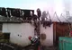 Incendiu într-o gospodărie din Pria. Localnicii și pompierii s-au mobilizat să stingă flăcările