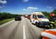 Pieton în stare gravă după ce a fost lovit de o maşină în localitatea Bănișor