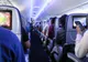 Masca nu mai este obligatorie în călătoriile cu avionul în Europa începând de luni - Ce restricții rămân neschimbate